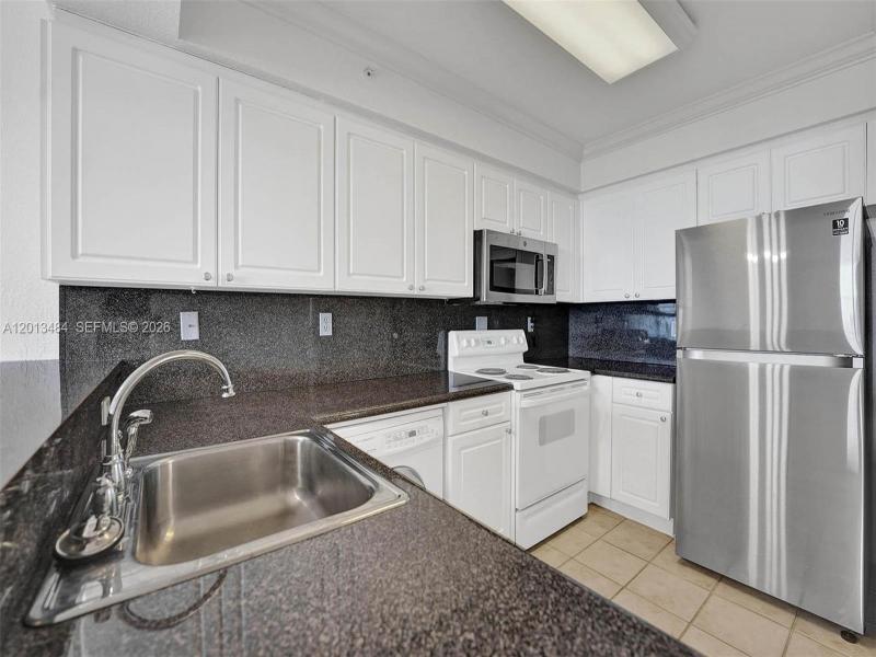 Property photo # 8