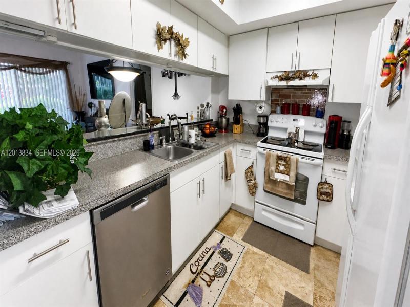Property photo # 6