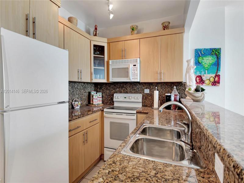 Property photo # 9