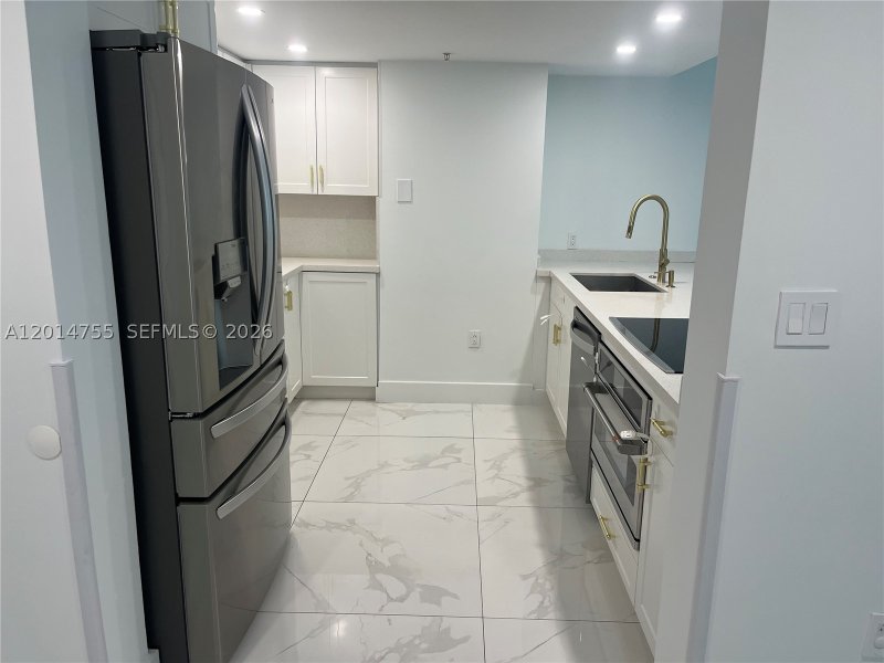 Comprar apartamento no 1800 Club 614