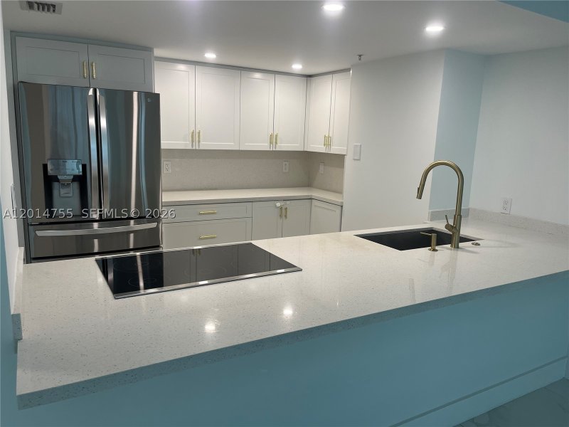 Comprar apartamento no 1800 Club 614