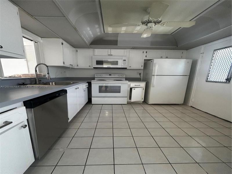 Property photo # 2