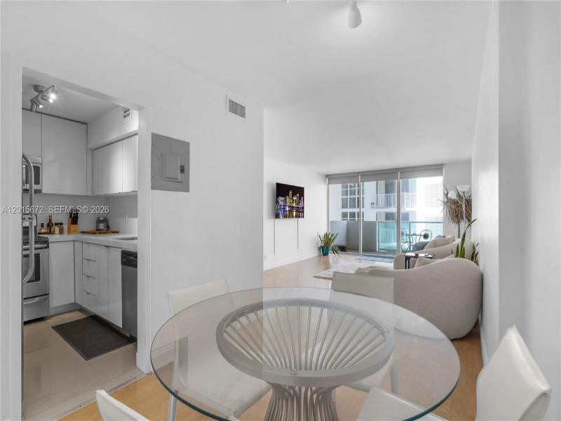 Property photo # 8