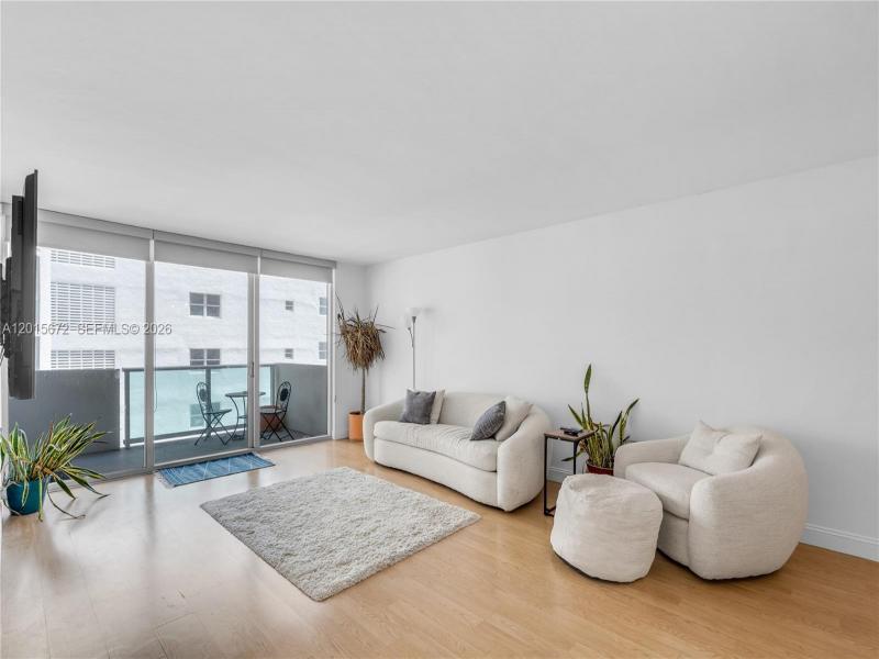 Property photo # 6