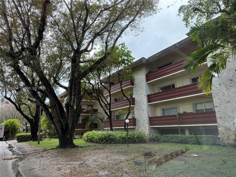 Property photo # 0