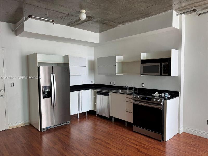 Property photo # 8