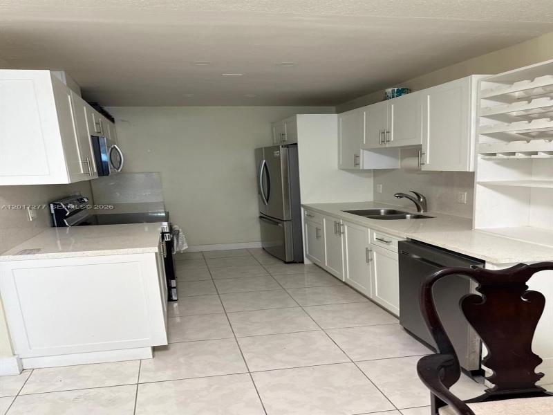 Property photo # 0