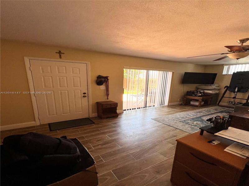 Property photo # 6