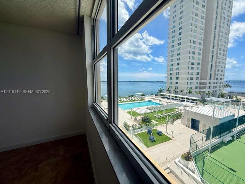 Property photo # 6