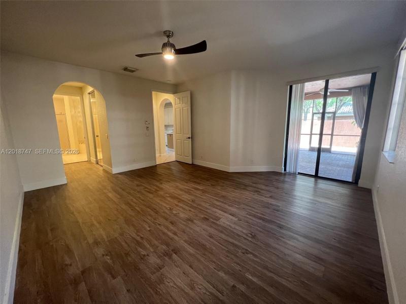 Property photo # 8