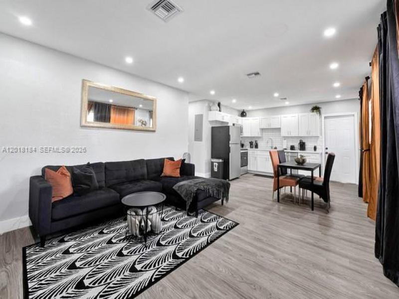 Property photo # 0