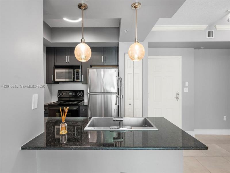 Property photo # 8