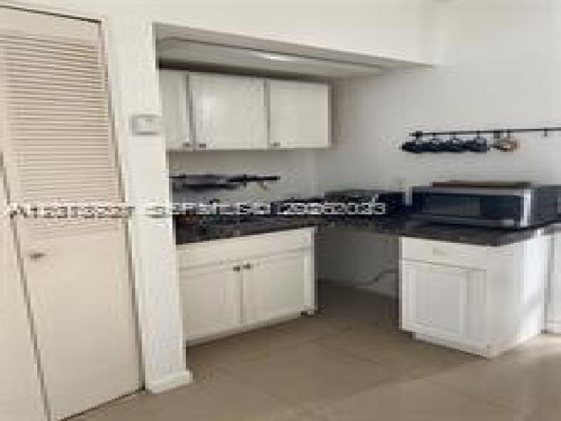 Condo for sale at Palm Bay Condo 1E
