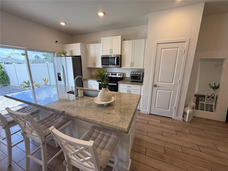 Property photo # 5