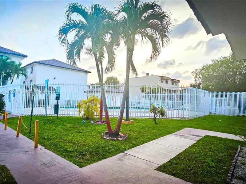 Property photo # 6