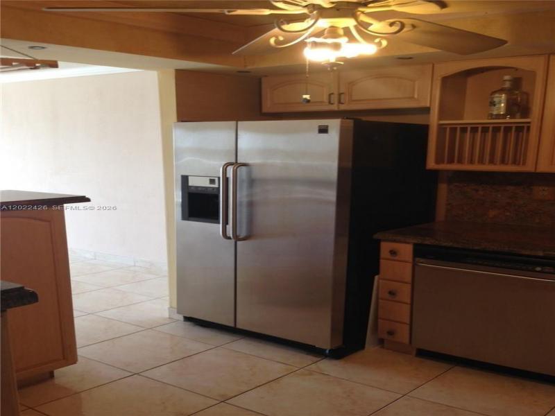 Property photo # 4