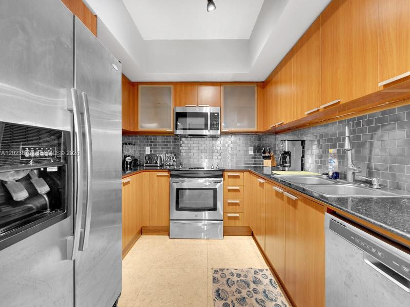 Property photo # 6