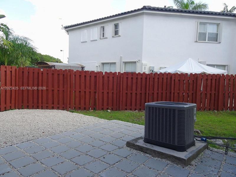 Property photo # 6