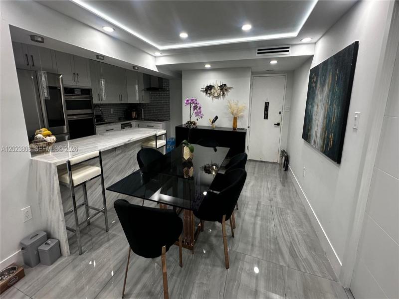 Comprar apartamento en Del Prado South Tower 702