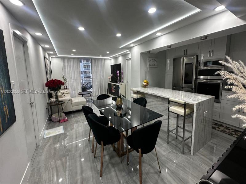 Comprar apartamento en Del Prado South Tower 702