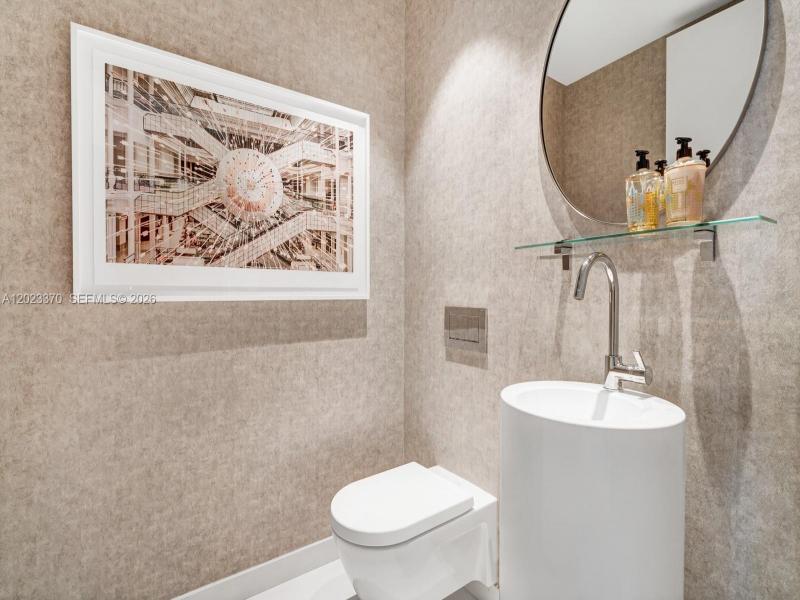 Property photo # 6