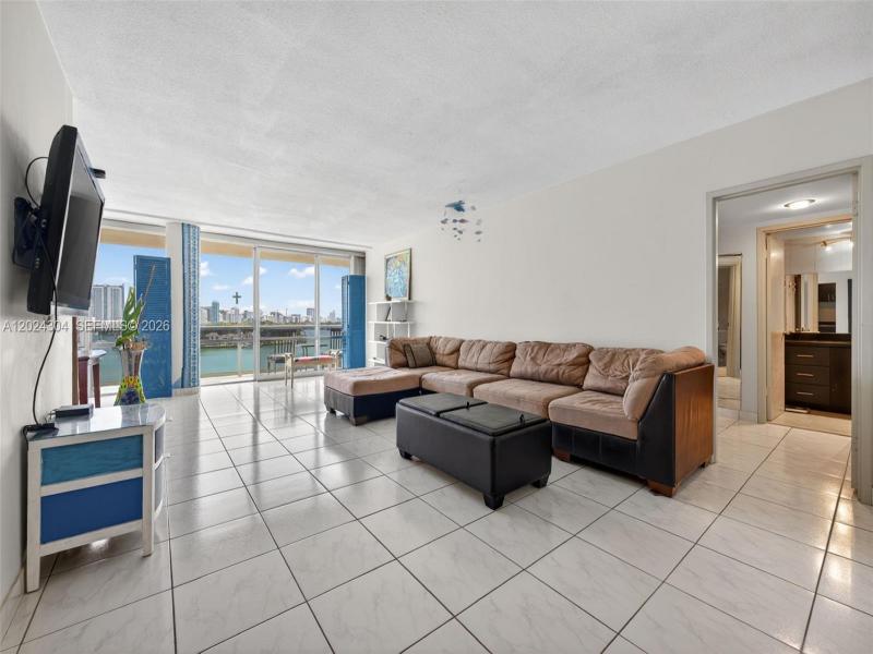 Comprar apartamento en King Cole 606
