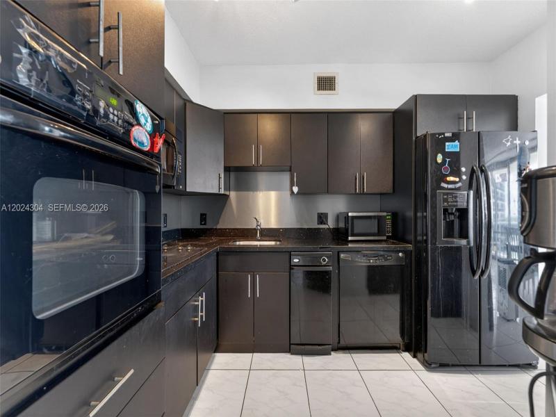 Comprar apartamento en King Cole 606