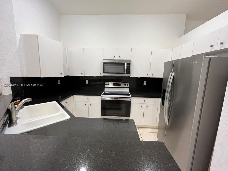Property photo # 9