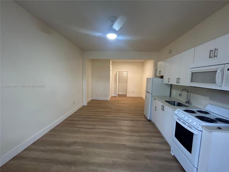 Property photo # 8