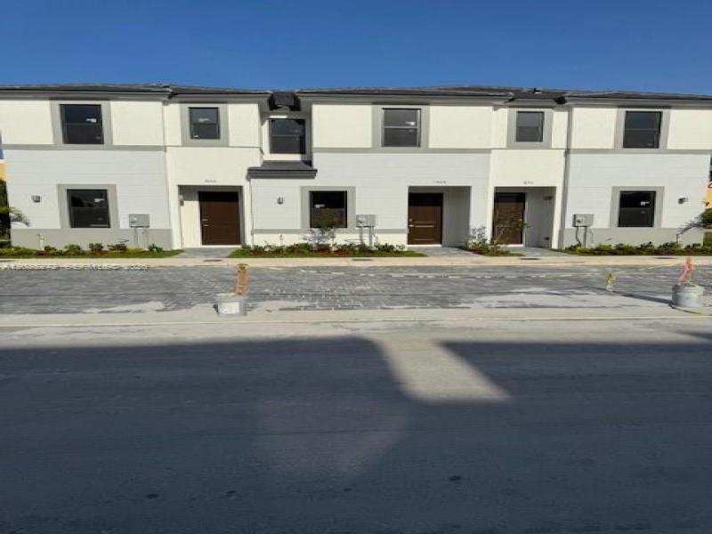 Property photo # 0