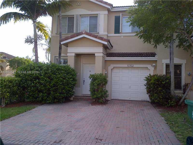 Property photo # 0