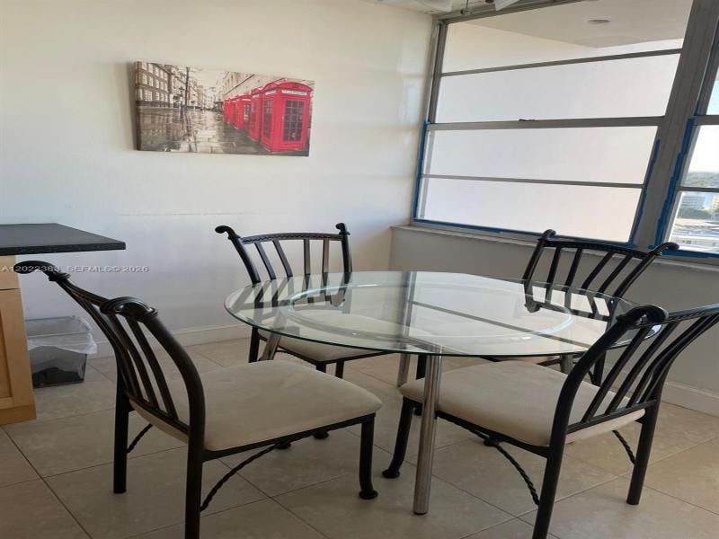 Condo for sale at Del Prado South Tower 1701/2