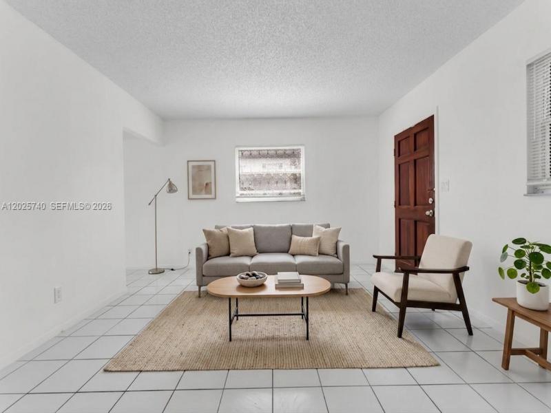 Property photo # 9
