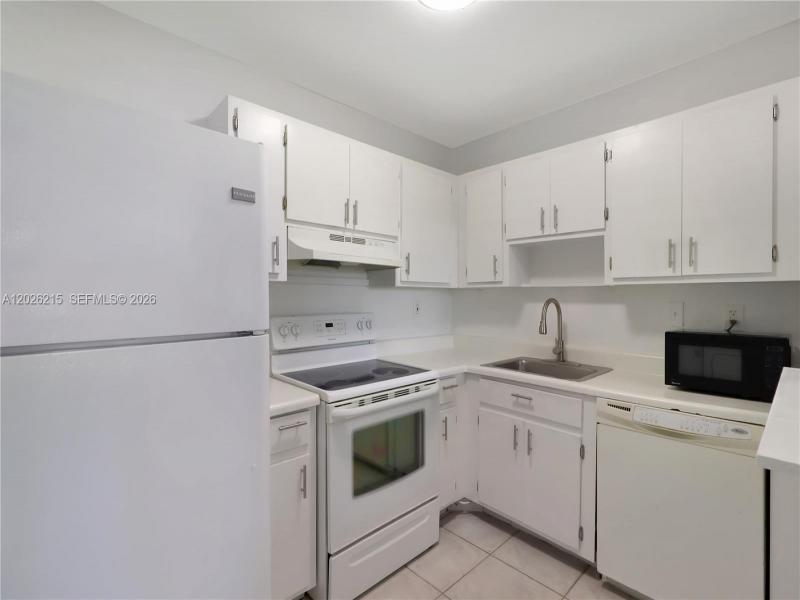 Property photo # 4
