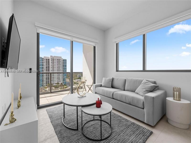 Condo for sale at Smart Brickell Residences 1502