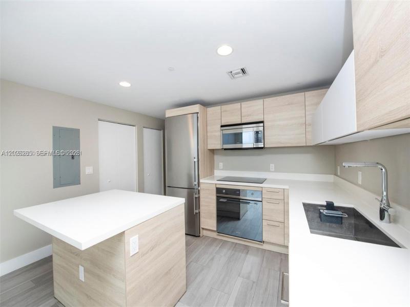 Property photo # 9