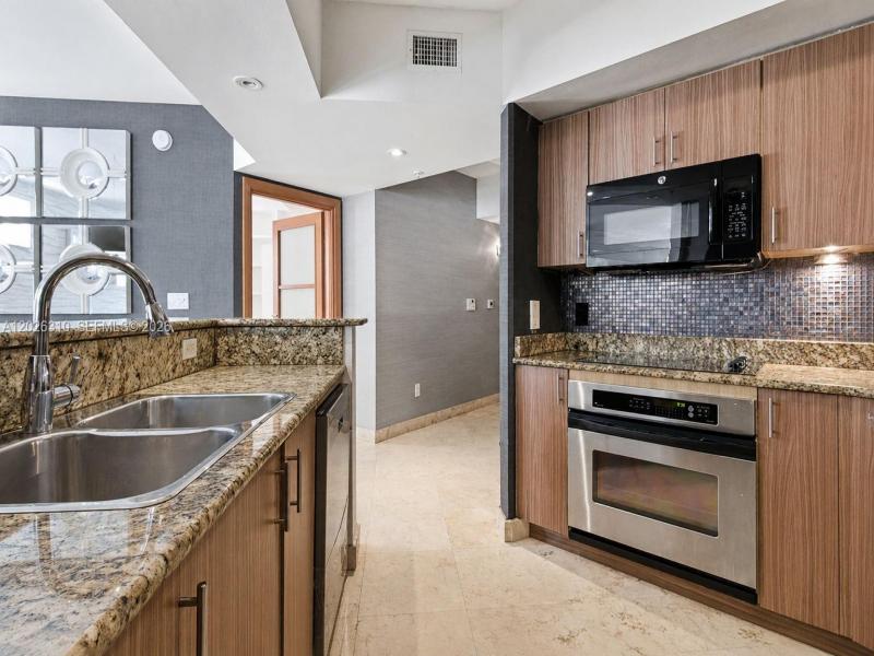 Property photo # 9
