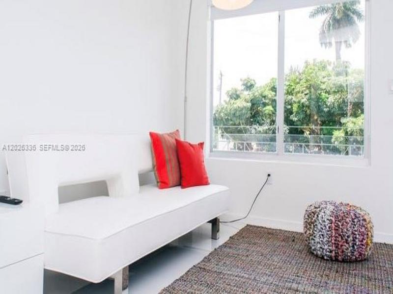 Property photo # 4