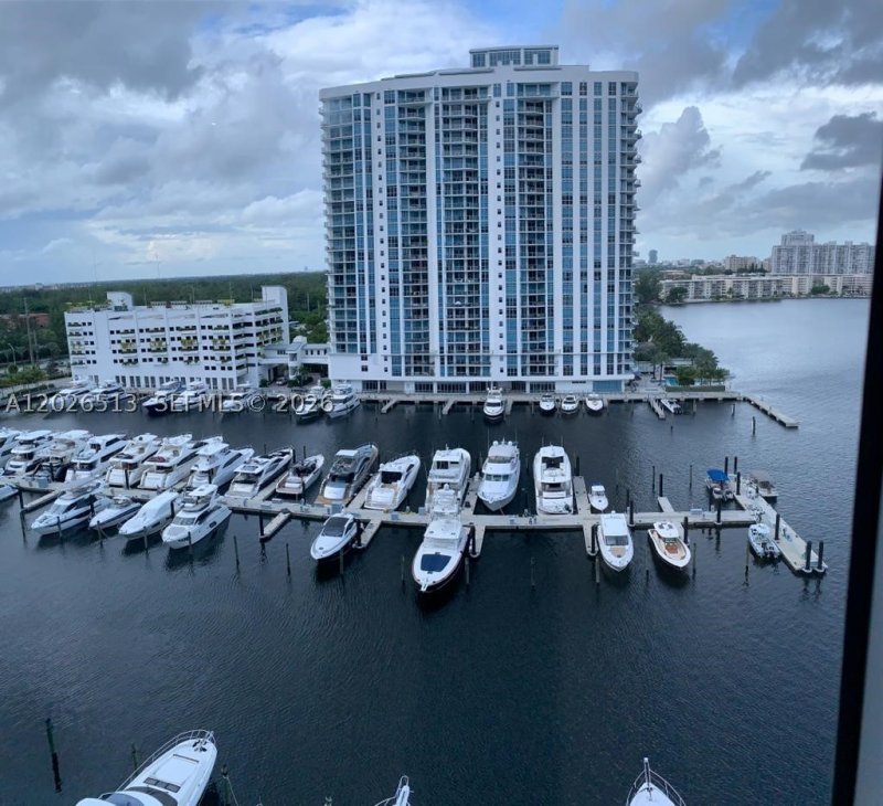 Apartment for rent at Marina Palms Yacht Club 1109