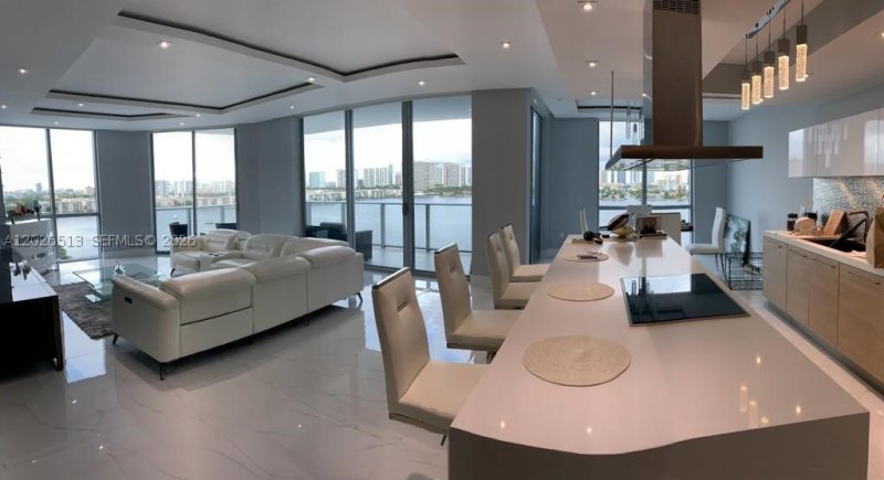 Apartment for rent at Marina Palms Yacht Club 1109