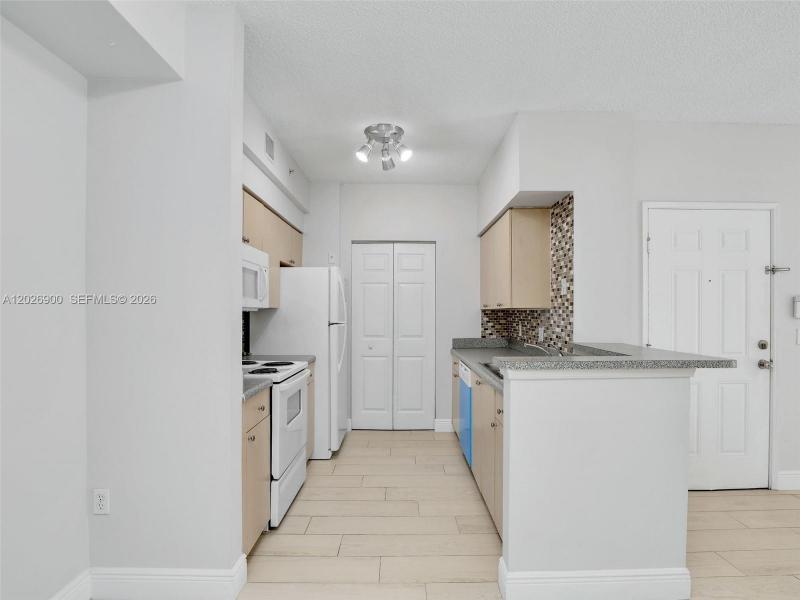 Property photo # 2