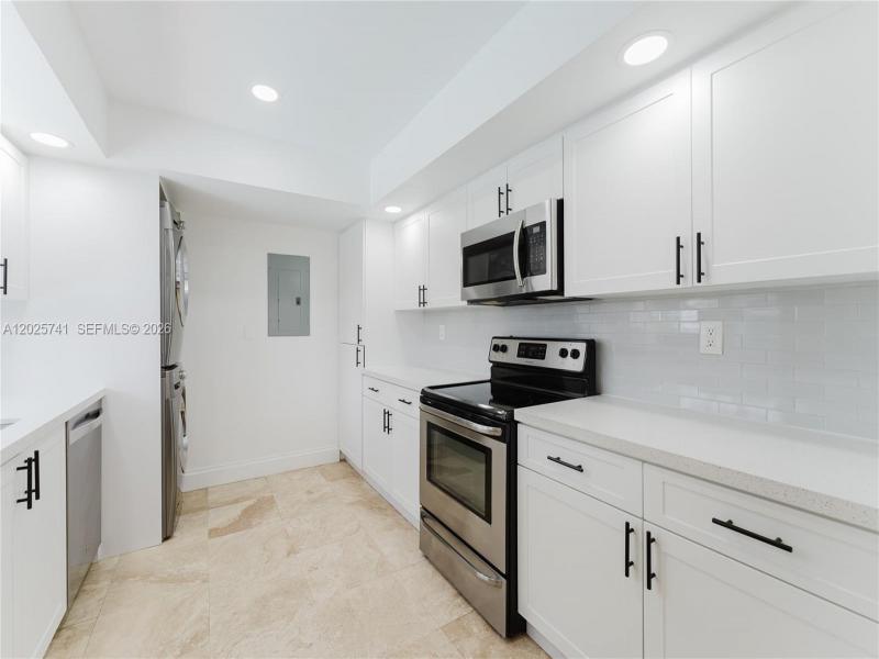 Property photo # 6