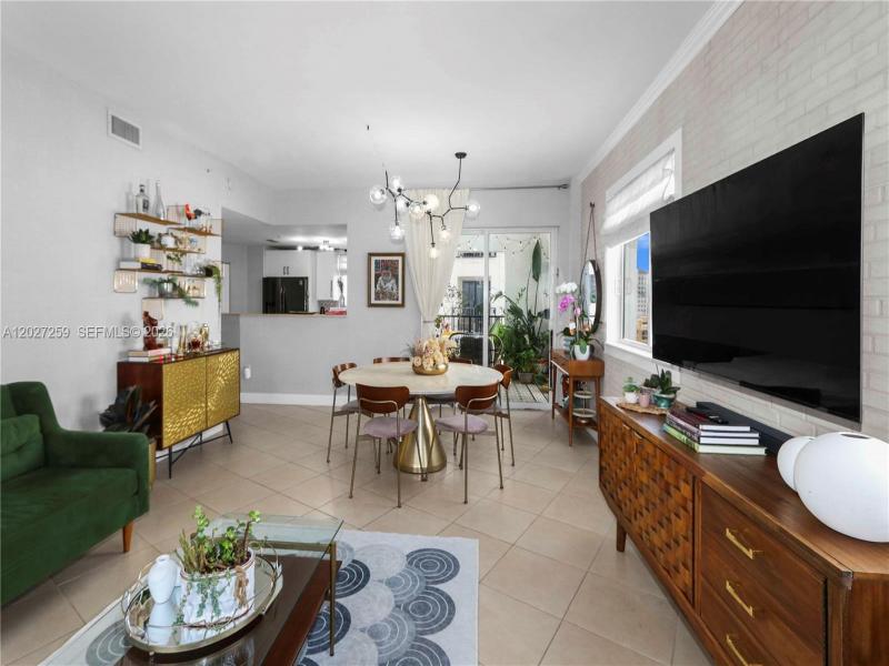 Property photo # 5