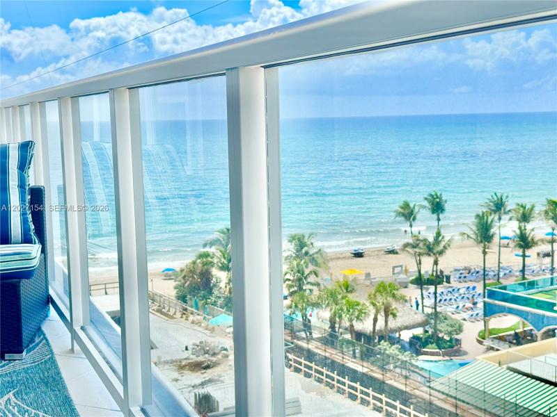 Condo for sale at The Galleon 706