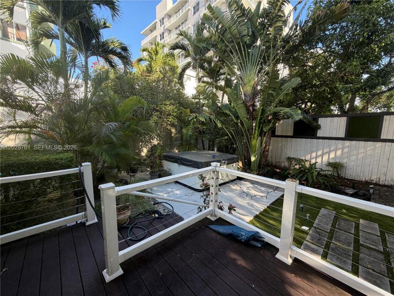 Property photo # 4
