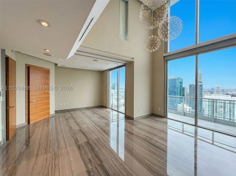 Apartment for rent at Mint at Riverfront PH5213