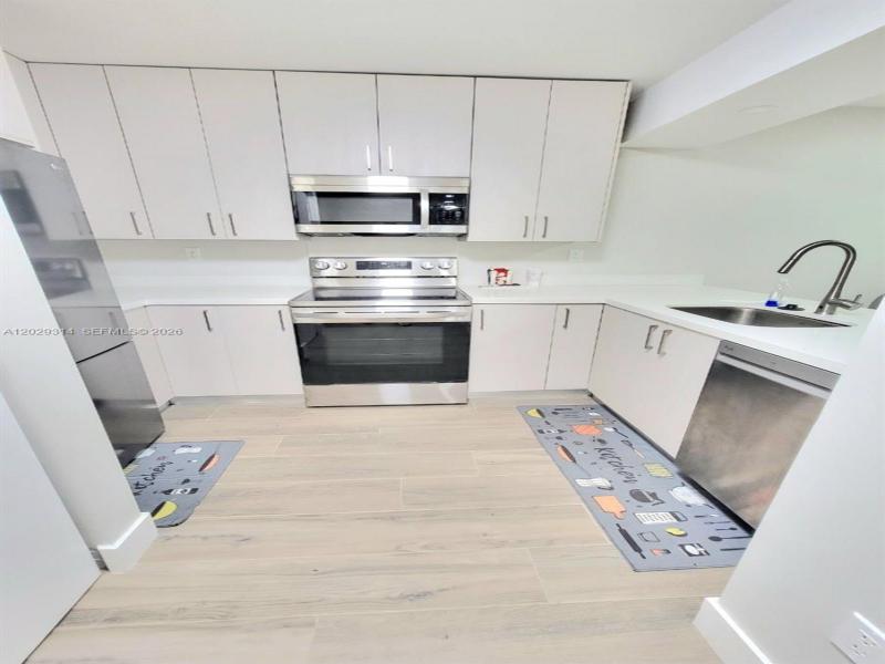 Property photo # 8