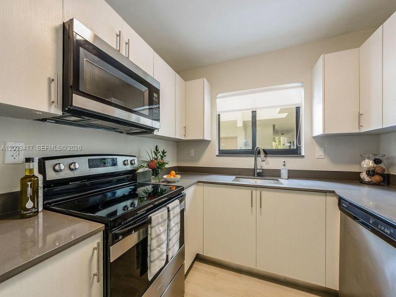 Alquiler de apartamento en Orduna Court 202