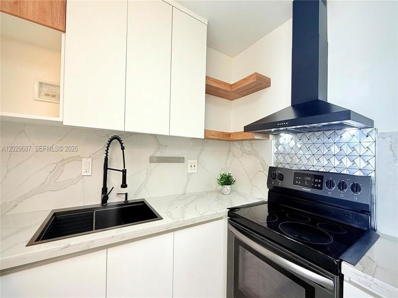 Property photo # 8