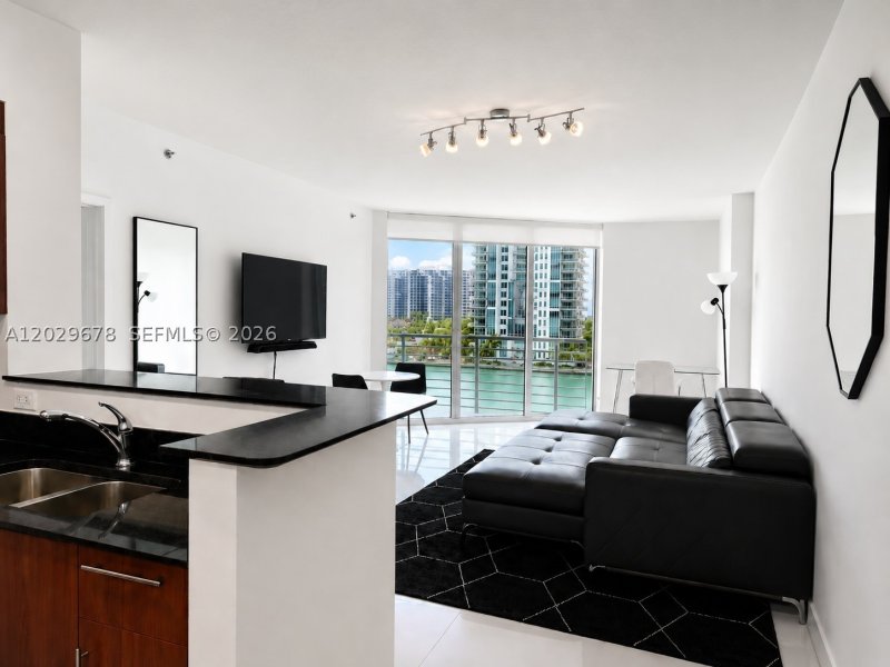 Apartment for rent at One Miami East Tower 717